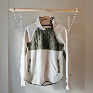 Abercrombie Fitch Asymmetric Snap Quilted Fleece Pullover